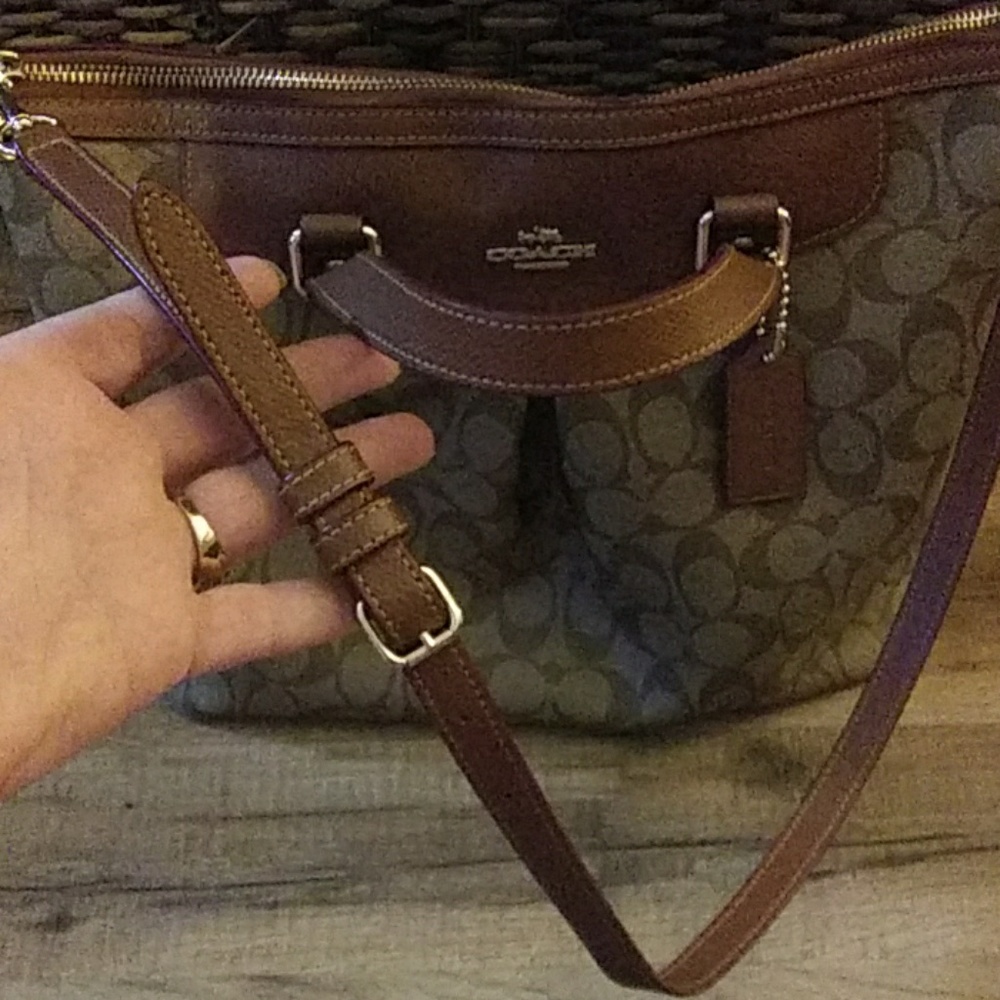 Coach Purse - Picture 3 of 3